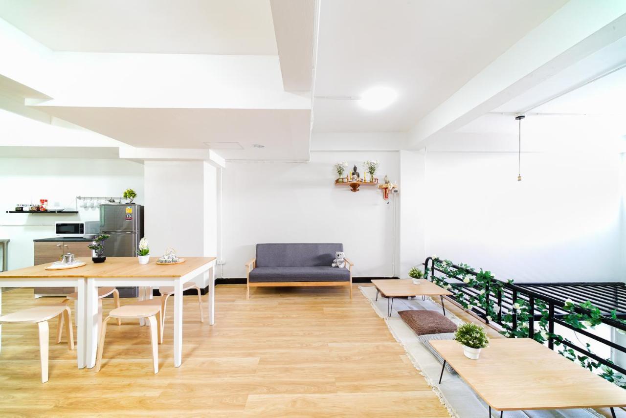 Saiyud Hostel Мехонгсон Екстер'єр фото