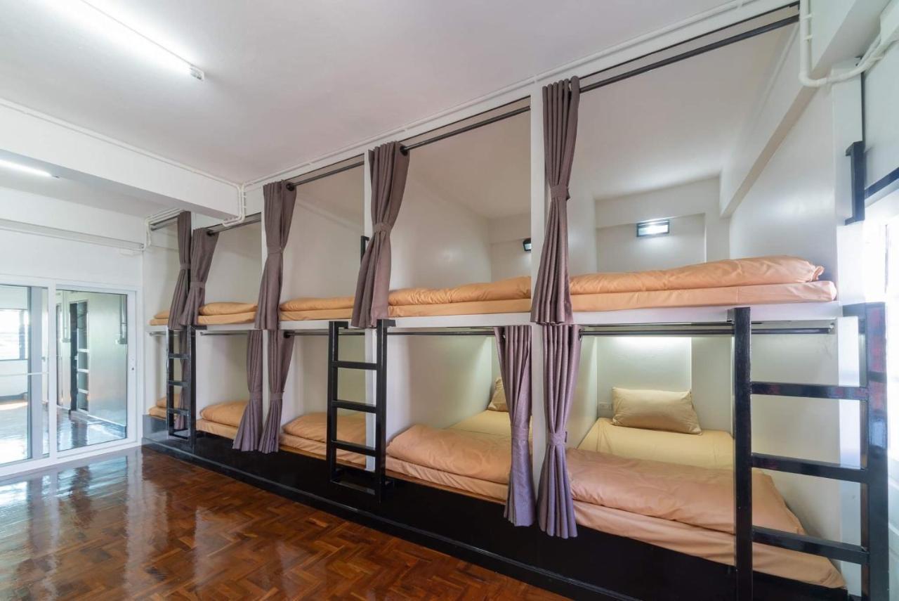 Saiyud Hostel Мехонгсон Екстер'єр фото