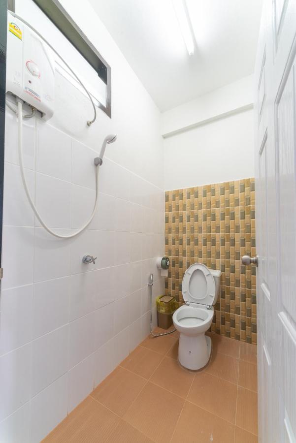 Saiyud Hostel Мехонгсон Екстер'єр фото